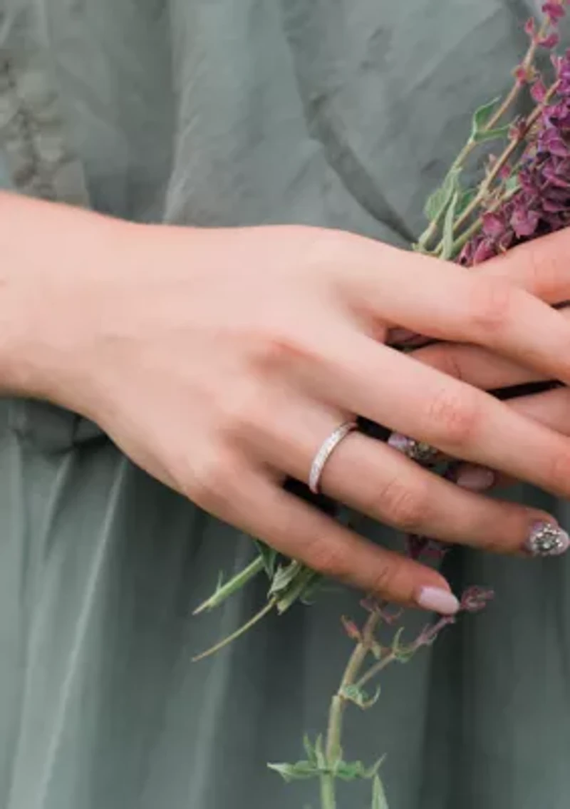 1/4 ct. t.w. Diamond Wedding Band 10K White Gold