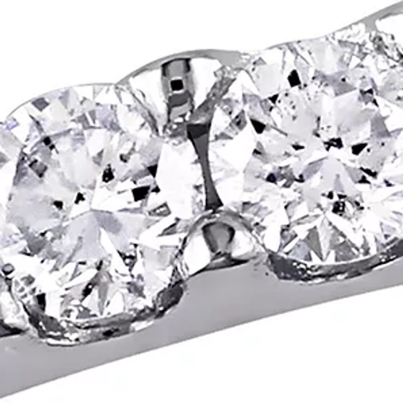 3/8 ct. t.w. Diamond Eternity Ring 14K White Gold
