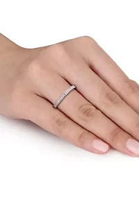 1/8 ct. t.w. Diamond Wedding Band Sterling Silver