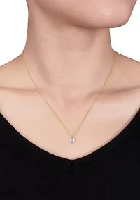 Cultured Pearl Pendant with Chain in 14k Yellow Gold