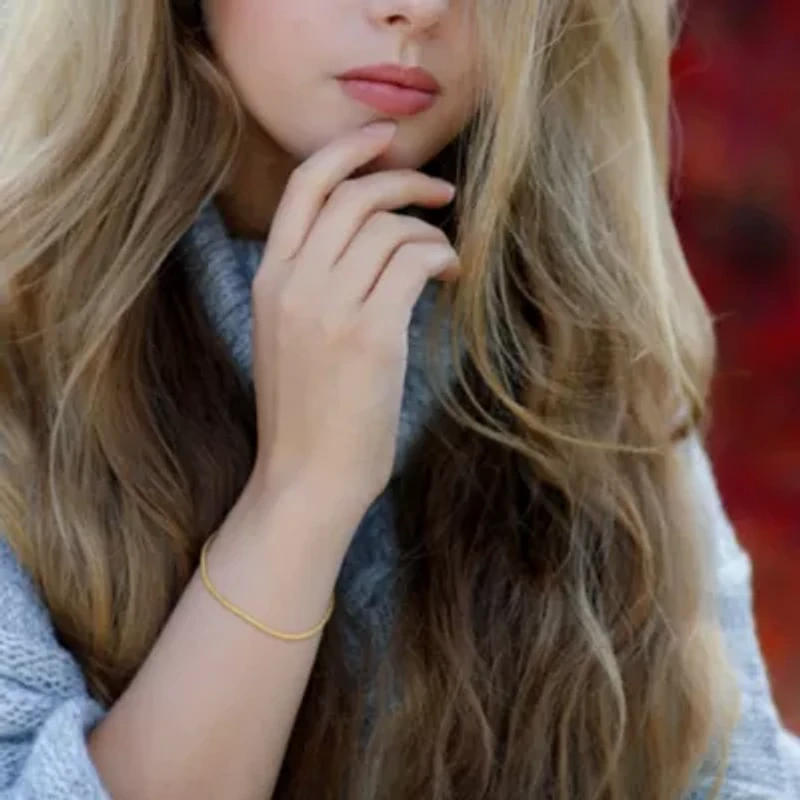 2MM Herringbone Chain Bracelet in 10K Yellow Gold