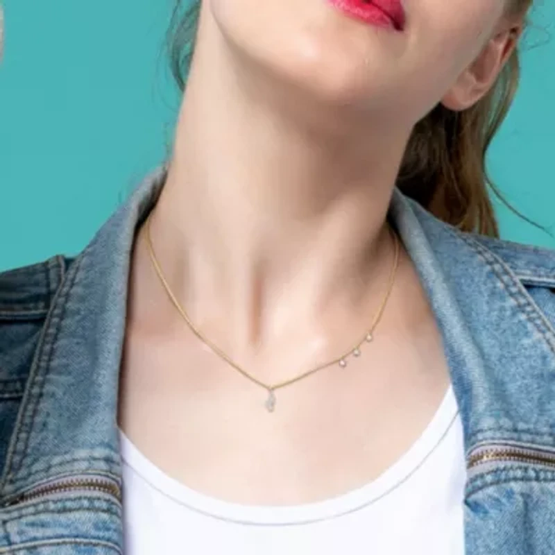 1/4 ct. t.w. Diamond Station Necklace in 14K 2-Tone Gold