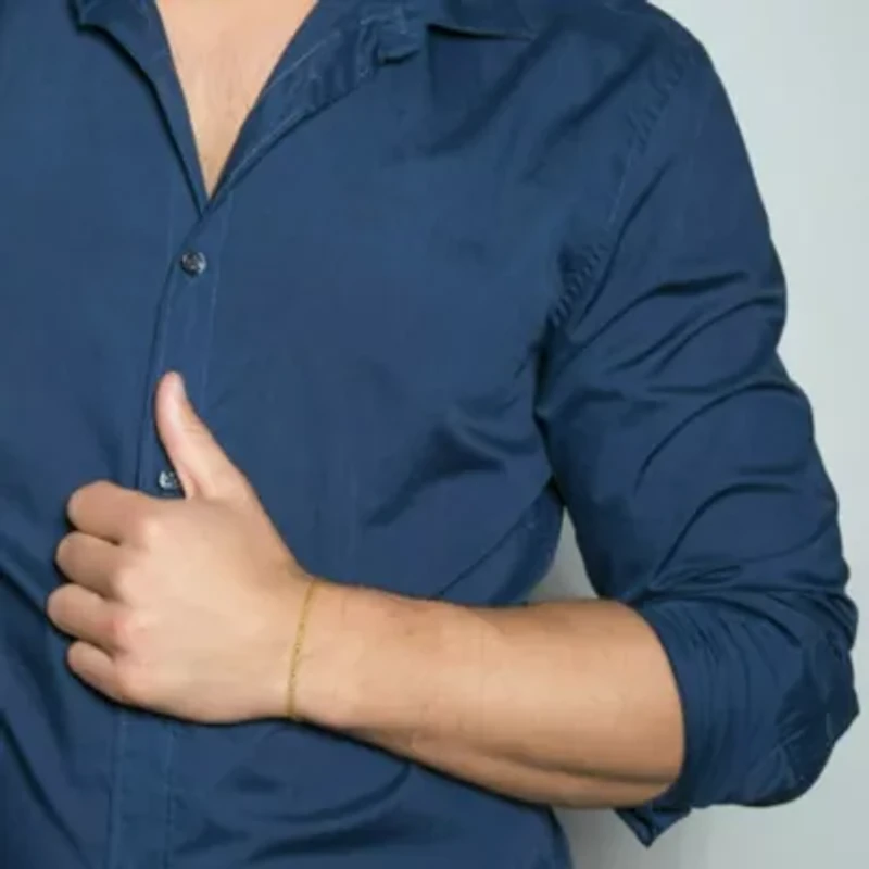 2-Piece Set of Men's 2.5mm Figaro Link Chain Necklace and Bracelet in 10K Yellow Gold, 22" & 9"