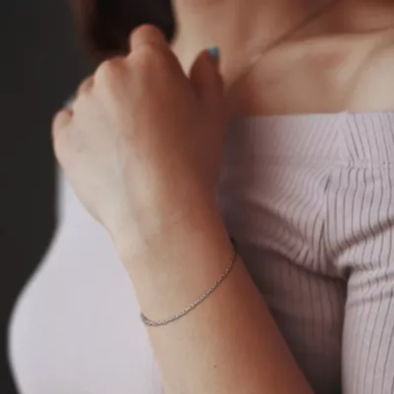 2mm Twist Curb Link Bracelet in Sterling Silver- 7.5 inch