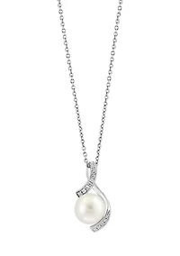 Freshwater pearl and Diamond Pendant Necklace in Sterling Silver 