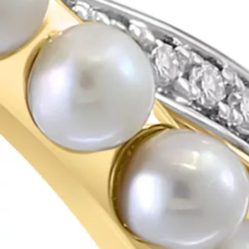 Diamond and Freshwater Pearl Ring in 14K Yellow Gold