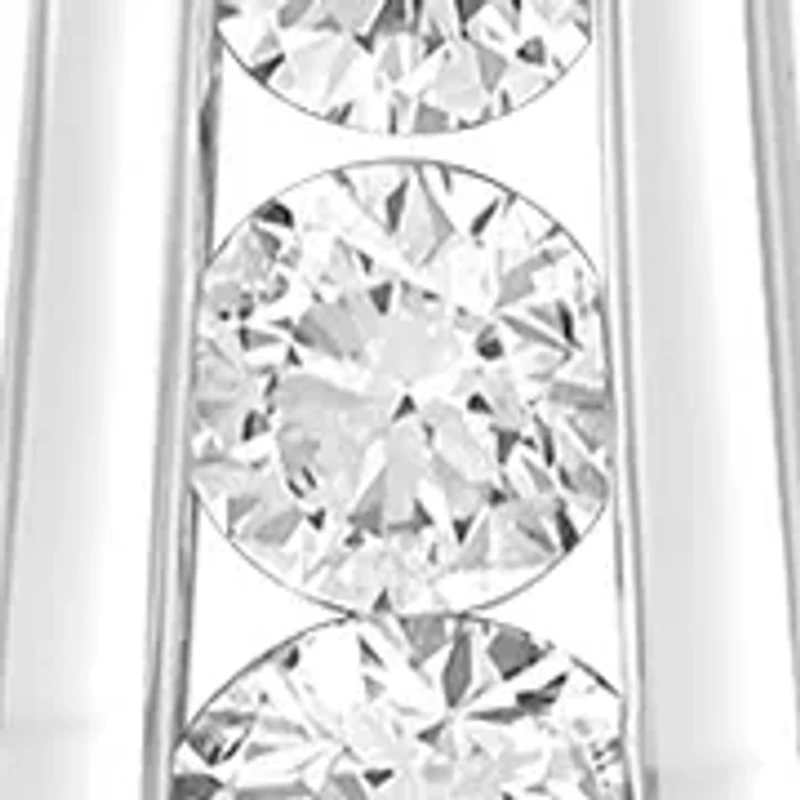 14K White Gold Diamond Pendant Necklace