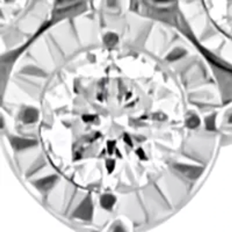 1/4 ct. t.w. Diamond Miracle Set Diamond V Necklace in Sterling Silver