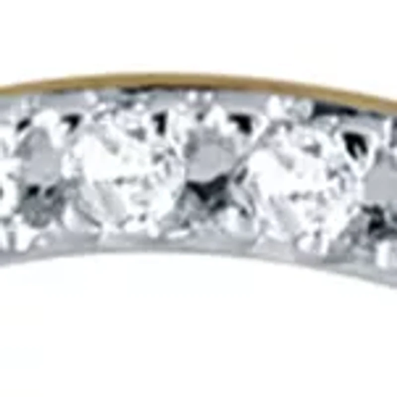 1/10 ct. t.w. Diamond Pendant Necklace 10K White Gold