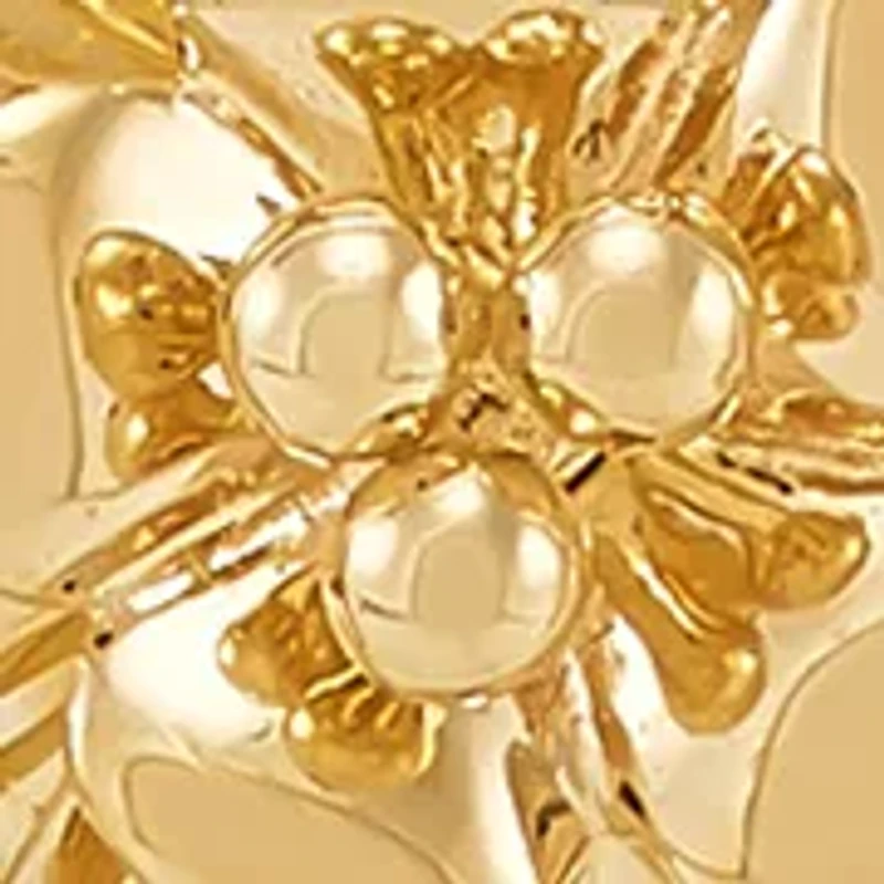 Sunburst Flower Necklace in 10K Yellow Gold