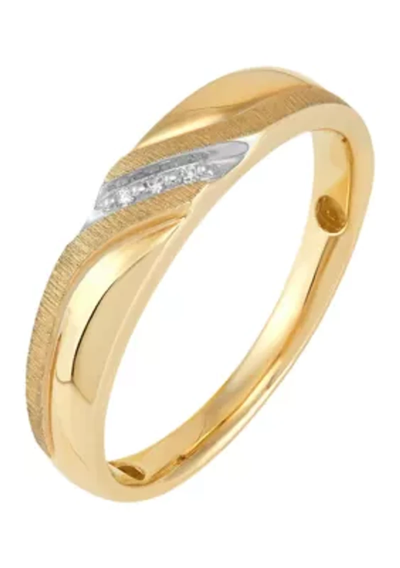 1/10 ct. t.w. Diamond Accent Gents Band Ring in 10K Yellow Gold