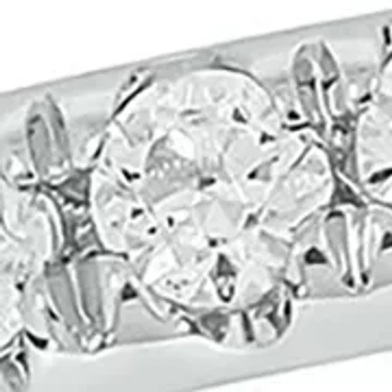 1/4 ct. t.w. Diamond Anniversary Band 10K Gold