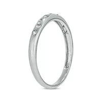 1/10 carat, Diamond Scattered Diamonds Ring 14K Yellow Gold