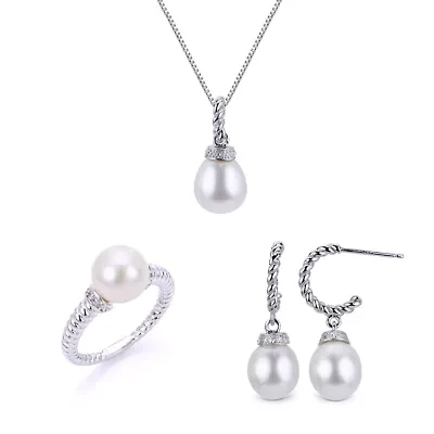 Sterling Silver Freshwater Pearl Set