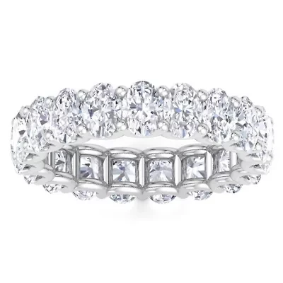 Lab Created 5 1/4 ct. t.w. Oval Shape Grown Diamond Eternity Ring 14 Karat Gold