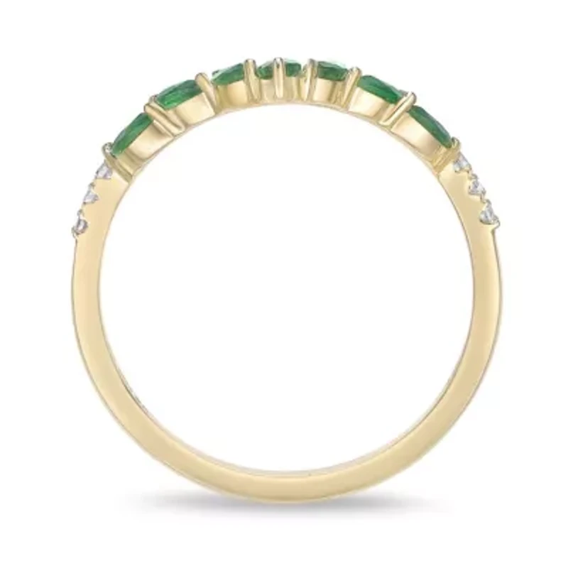 10K Gold Emerald and 1/6 ct. t.w. Diamond Ring