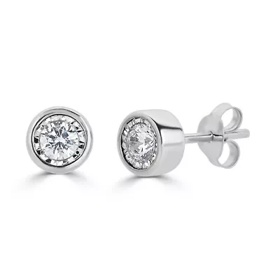 1/4CTW Bezel Diamond Stud Earring set in 14K White Gold