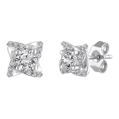 Ctw Diamond Earring in 14k white gold