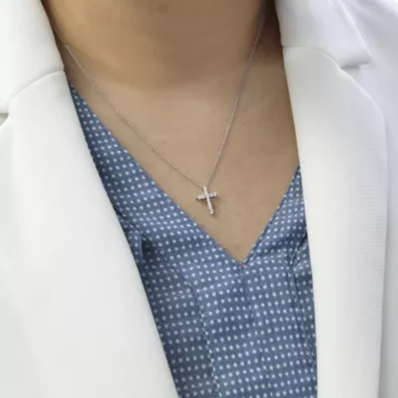1/4Ctw Diamond Cross Pendant Necklace Set in 925 Sterling Silver with 18" Cable Chain