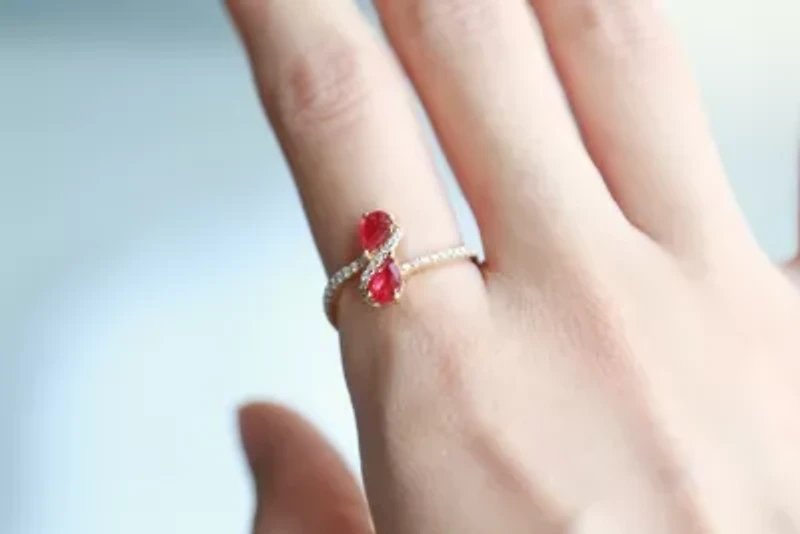 RUBY Ring 10K YELLOW GOLD