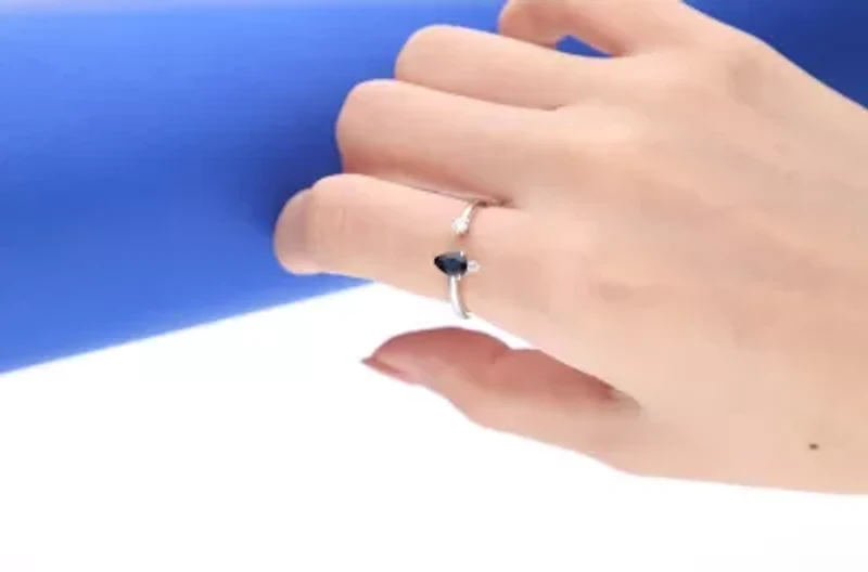 SAPPHIRE Ring 10K WHITE GOLD