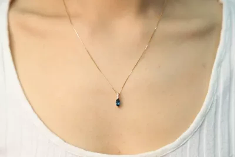 London Blue Topaz Pendant in 14K Yellow Gold