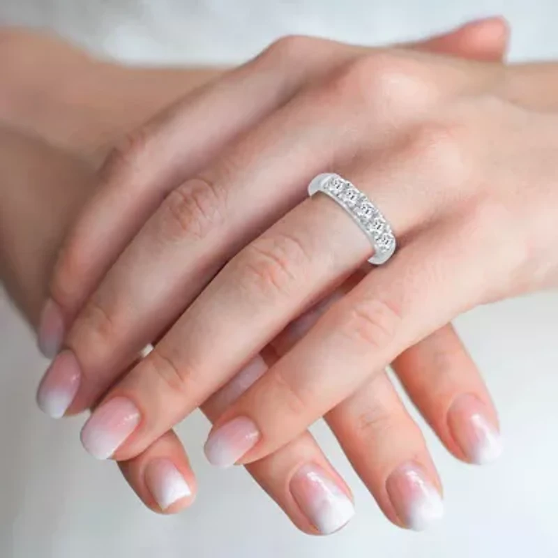 1.00 Ct.tw Natural Diamond Five Stone Band 14K White Gold