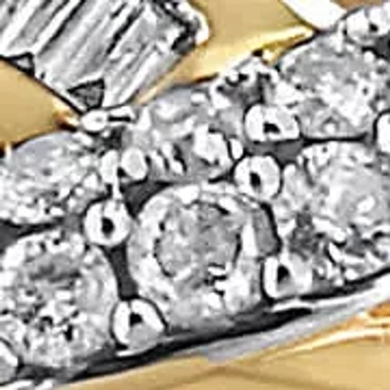 10K Yellow and White Gold 1.0 Cttw Diamond Cocktail Ring