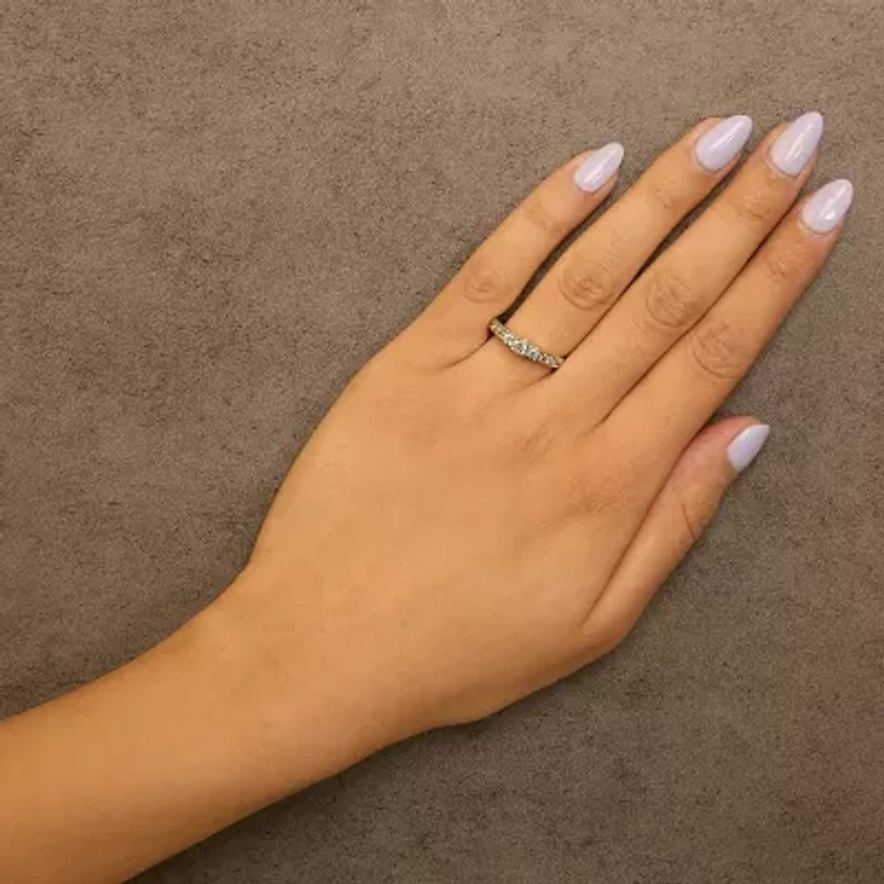 10K 1/2 Cttw Diamond Three Stone Ring