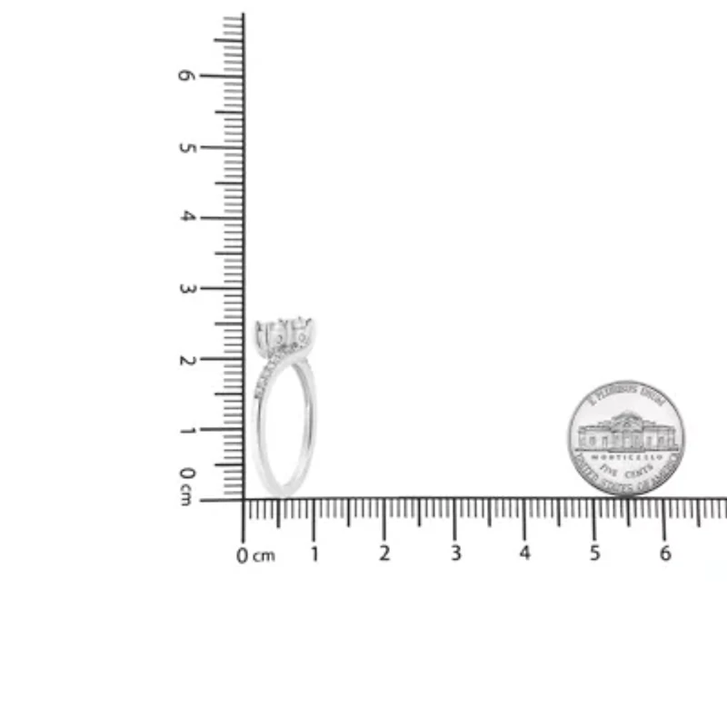 10K White Gold 1/4 Cttw Round Cut Diamond Two-Stone Ring