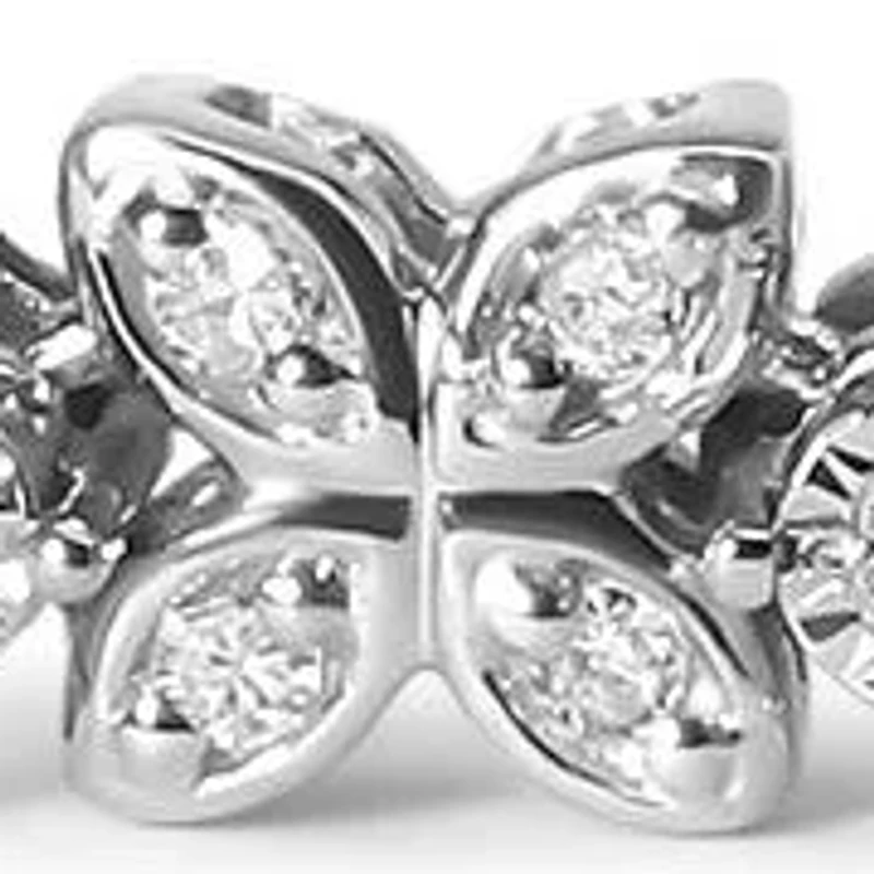 Silver 1/4 Cttw Diamond Marquise Shaped Link Adjustable Bolo Bracelet