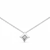10K Gold 1/5 Cttw Diamond Kite Shaped Solitaire Pendent Necklace