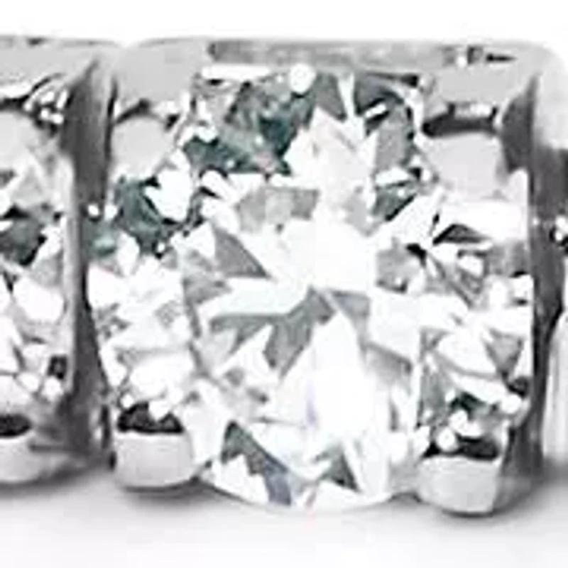 10K White Gold 2.0 Cttw Classic Diamond Tennis Bracelet