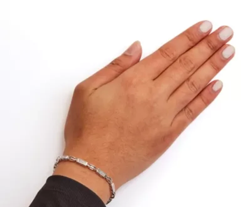 14K White Gold 1.0 Cttw Diamond Alternating Tennis Bracelet