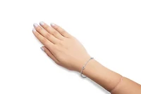 14K White Gold 1 1/2 Cttw Diamond Heart Station Strand Bracelet