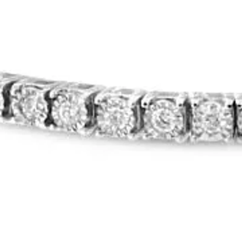 Lab Created 14K White Gold 1.0 Cttw Lab Grown Diamond Illusion Tennis Bracelet