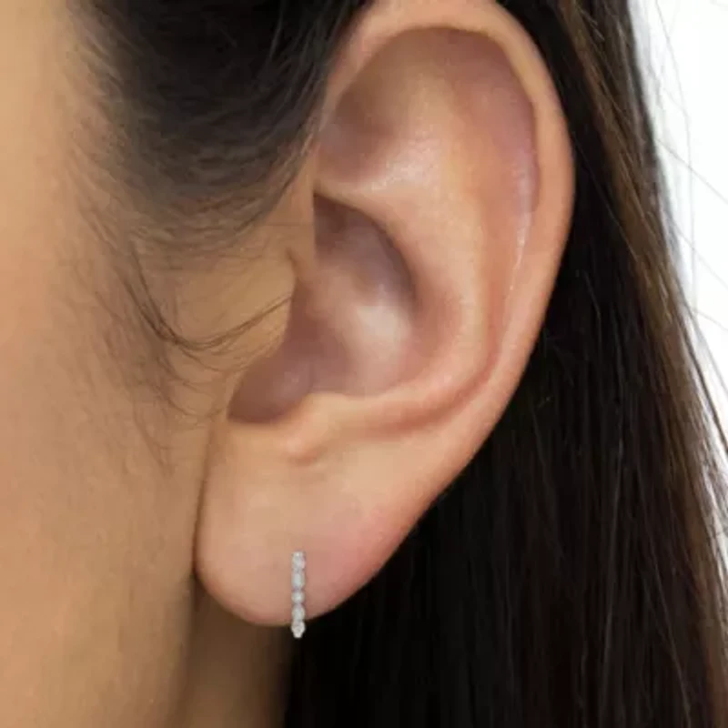 Silver 1/6 Ct Diamond Milgrain Hoop Earring