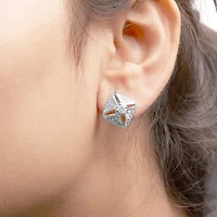 Silver 1.0 Ct Diamond Studded Rhombus Stud Earring