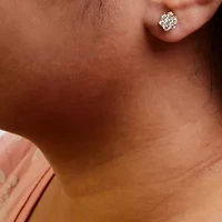 14K Yellow Gold 3/4 Ct 7 Stone Floral Cluster Diamond Stud Earrings