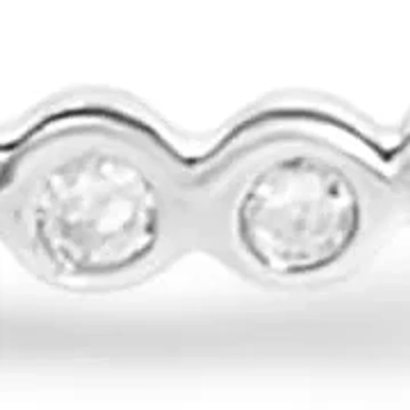 Silver Diamond Accent Curved Bar Necklace- 18"