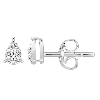 1/8 ct. tw. Diamond Pear Shape Miralce Plate Earring in Silver