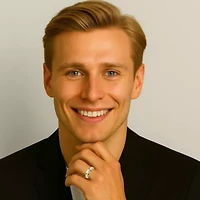 Men's Diamond Accent Two-Tone Band 18k Yellow Gold-plated Sterling Silver