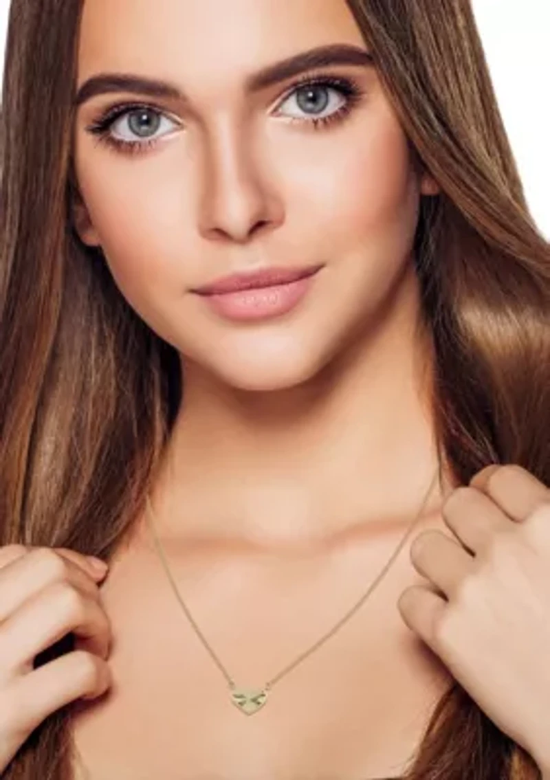 14K Gold Fluted Heart Pendant Necklace