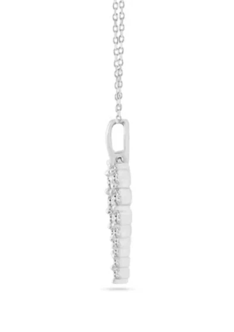 Lab Created 0.50 ct Lab Grown Diamond Heart Pendant in Silver