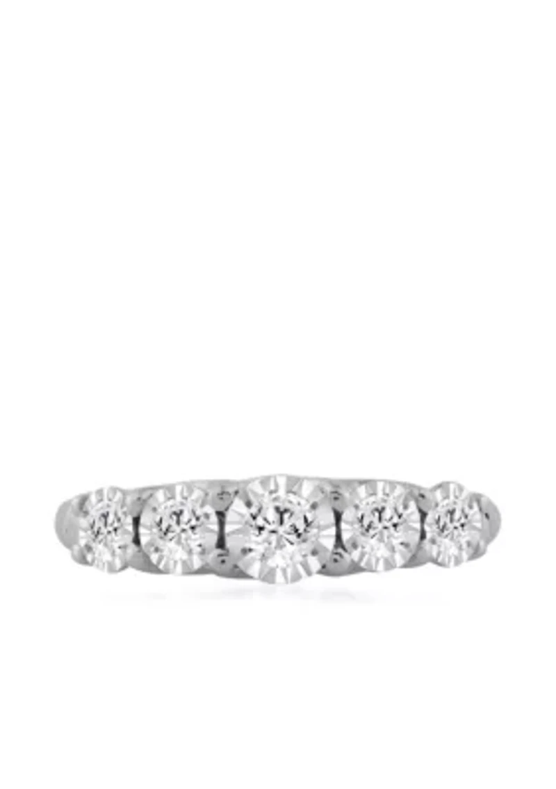 Lab Created ct Lab Grown Diamond Ring in Silver