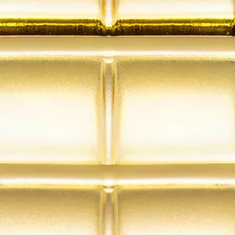 Women's 30 Millimeter  Roman Numeral Gold-tone Alloy Bracelet Watch 