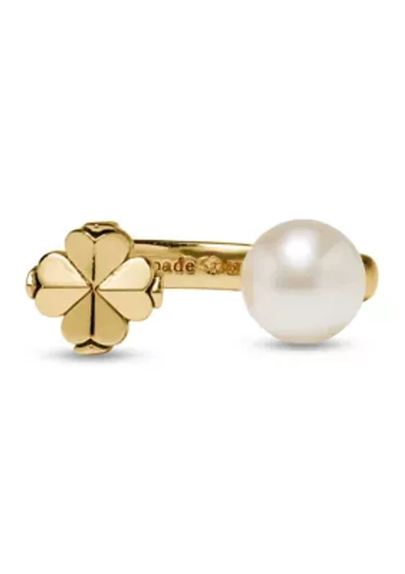 Clover Gold Tone Ring