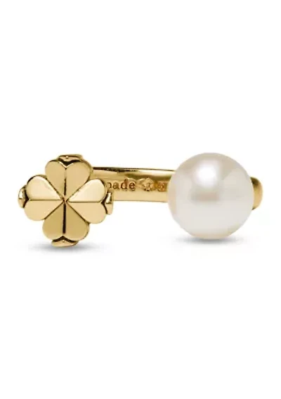 Clover Gold Tone Ring