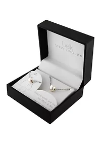 Boxed Fine Silver Plated 16" + 2 " and 14" + 2"  Freshwater Pearl Mom & Me Necklace Set