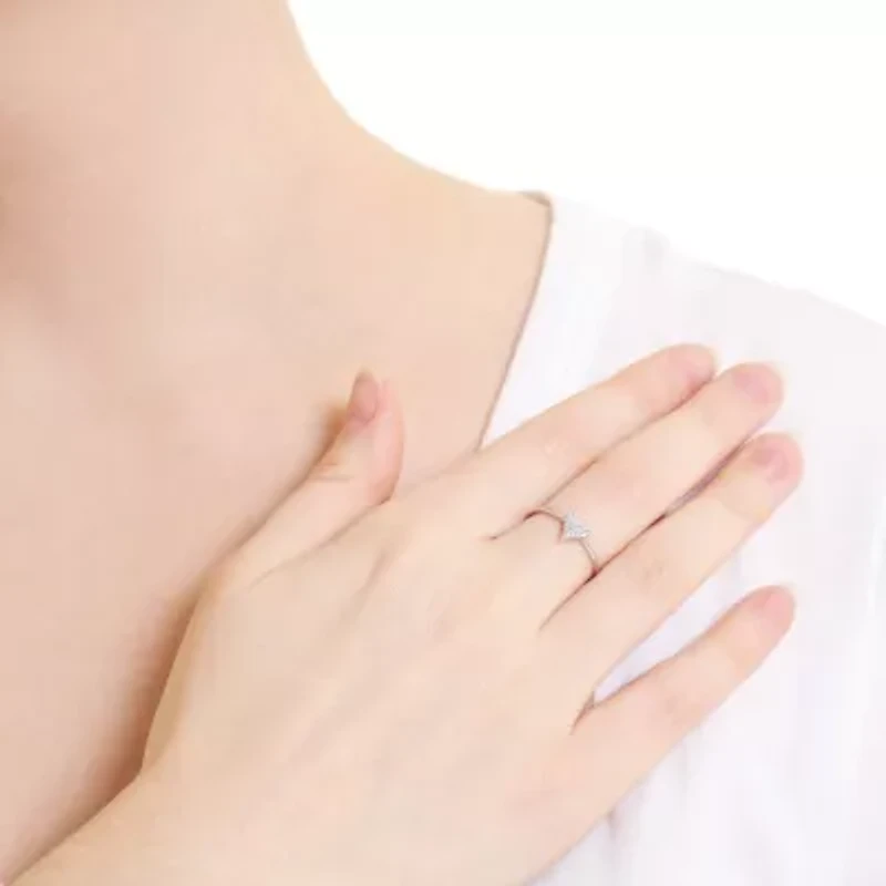 Sterling Silver Cubic Zirconia Heart Ring - Size 7